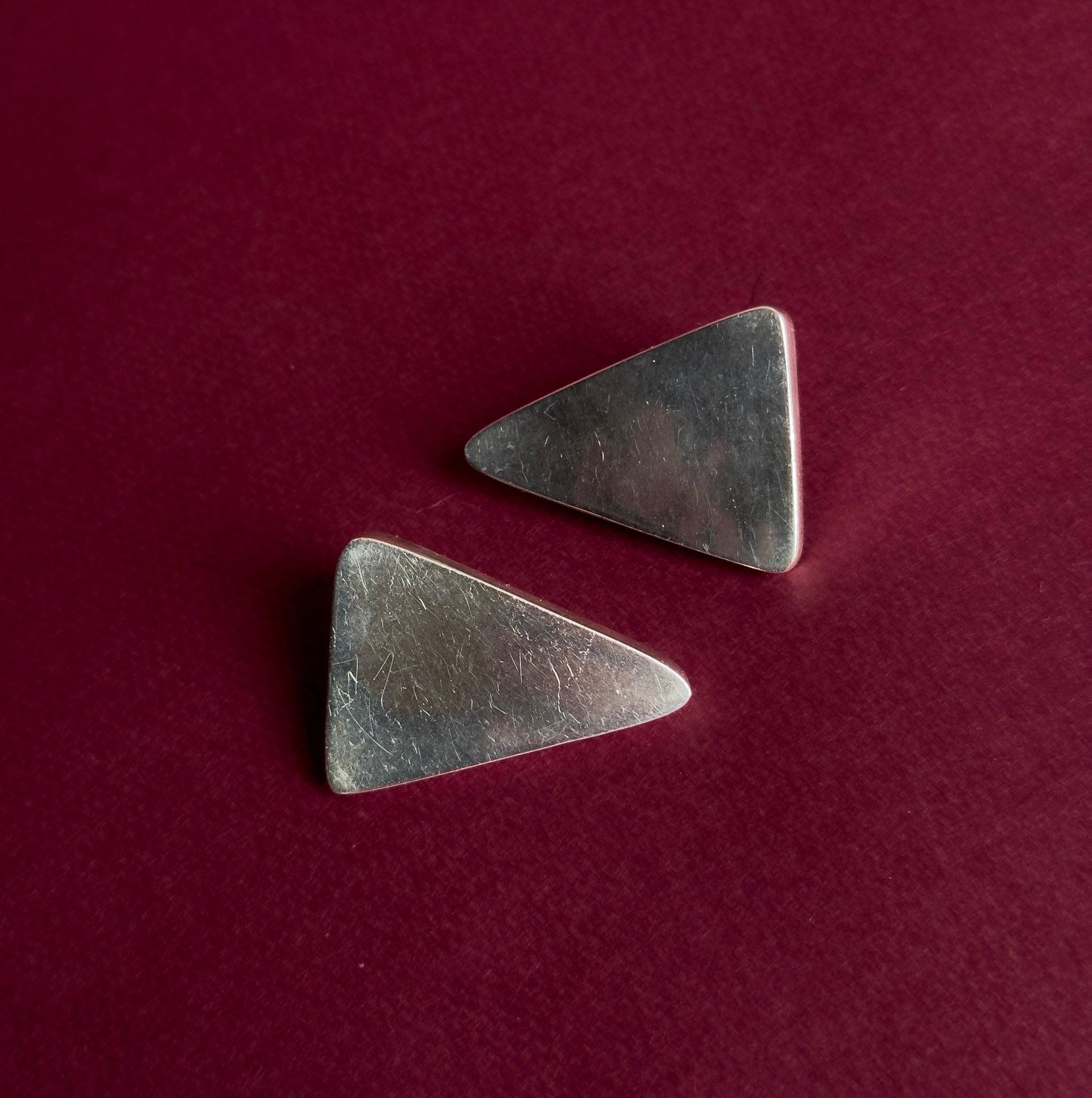 STERLING SILVER TRIANGLE CLIP ONS
