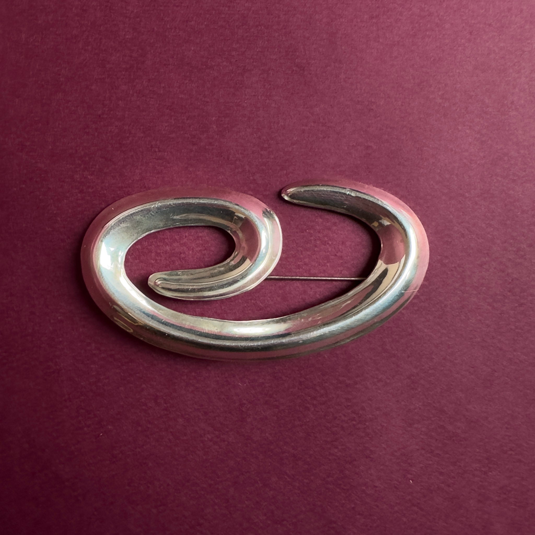 STERLING SILVER BROOCH