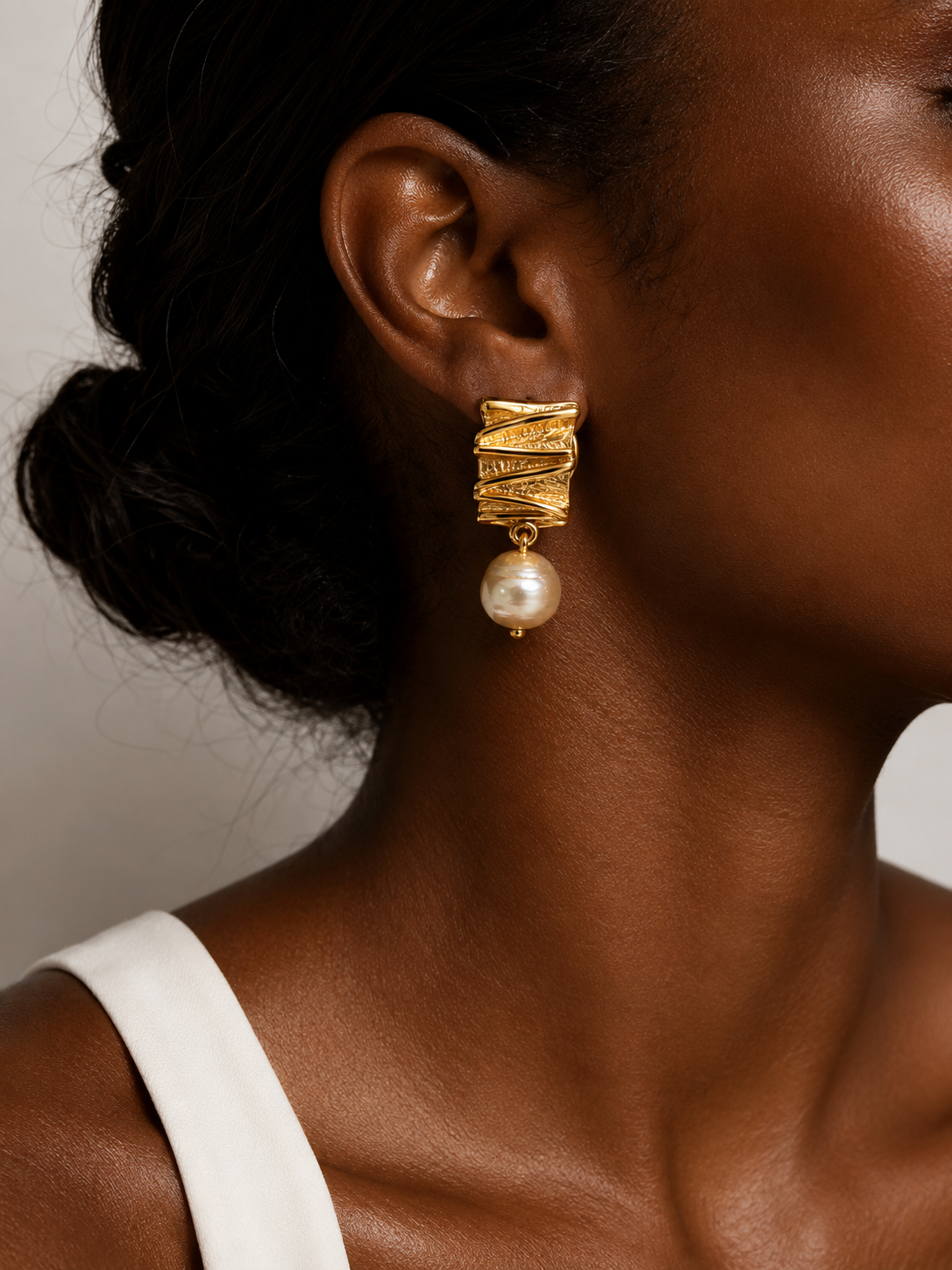LUCIA EARRINGS