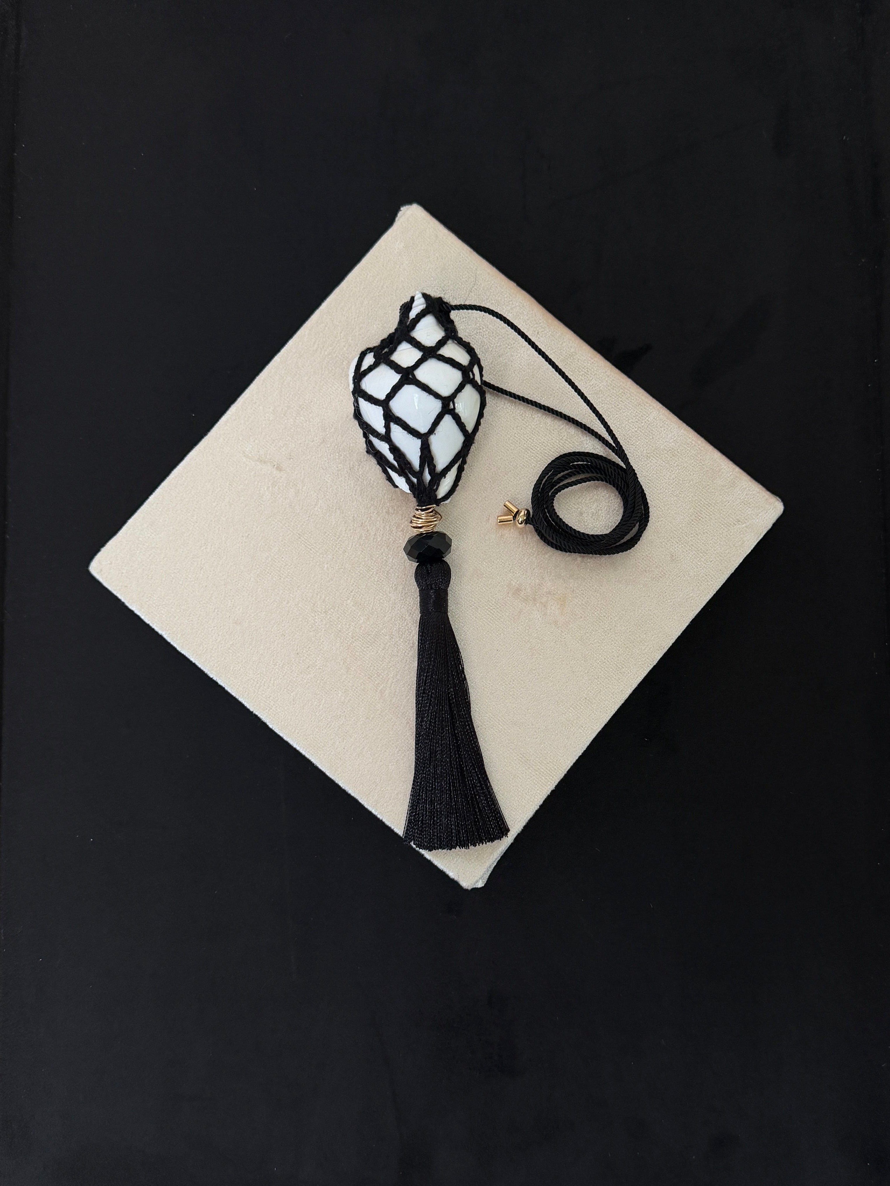CELINE NECKLACE